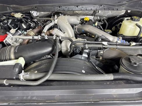 Certified 2024 Ford F350 Lariat AWD/4WD image 9