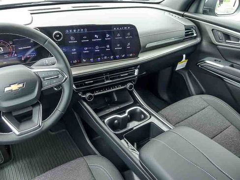New 2026 Chevrolet Traverse LT AWD/4WD image 20