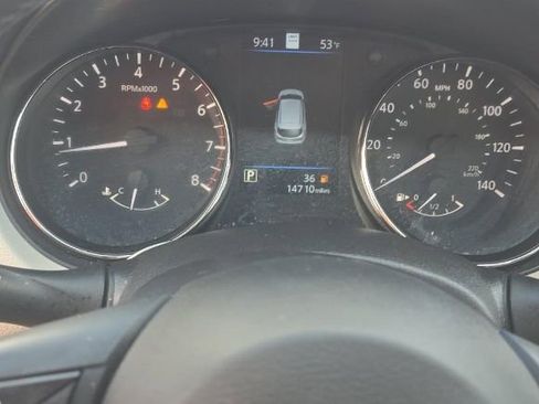 Used 2022 Nissan Rogue Sport SL w/ Premium Package image 8