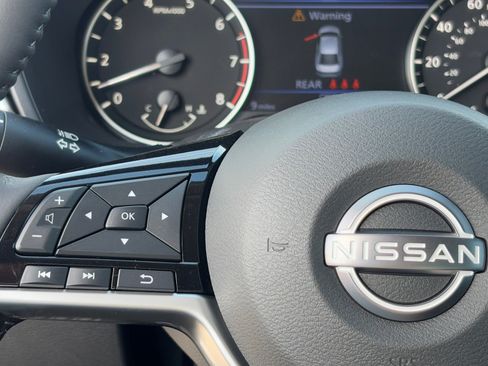 New 2025 Nissan Altima 2.5 SL image 21