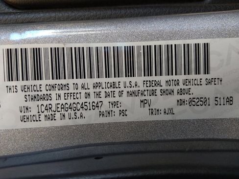 Used 2016 Jeep Grand Cherokee Laredo 75th Anniversary image 33