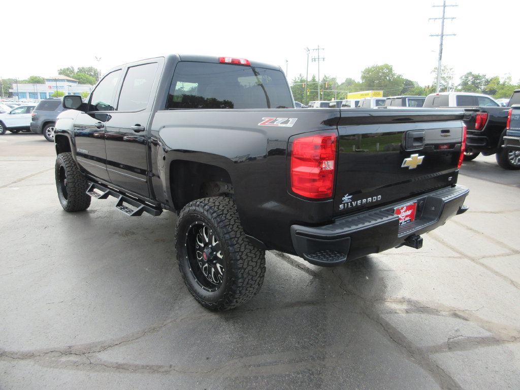 Used 2017 Chevrolet Silverado 1500 LT w/ All Star Edition AWD/4WD image 8