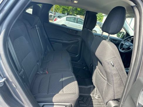 Used 2023 Ford Escape Active AWD/4WD image 29