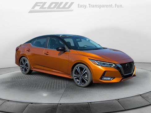 Used 2022 Nissan Sentra SR w/ SR Premium Package FWD image 1