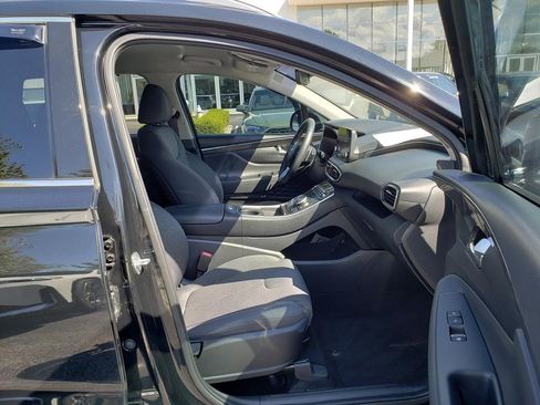 Used 2021 Hyundai Santa Fe SEL w/ Convenience Package image 18