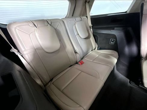 Used 2021 Lincoln Aviator Reserve w/ Equipment Group 201A RWD image 28