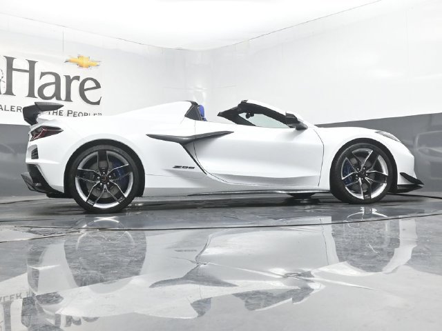 New 2027 Chevrolet Corvette Z06 RWD image 37