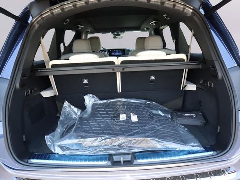 New 2026 Mercedes-Benz GLS 450 4MATIC image 20