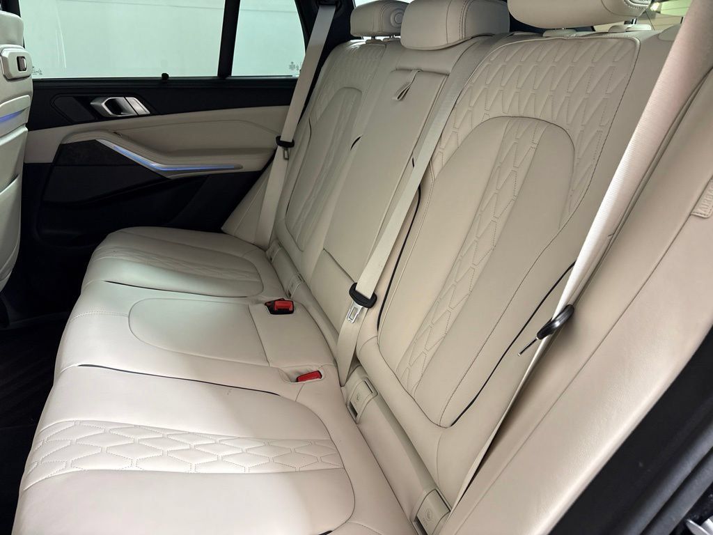 Certified 2024 BMW X5 xDrive50e w/ Executive Package AWD/4WD image 31