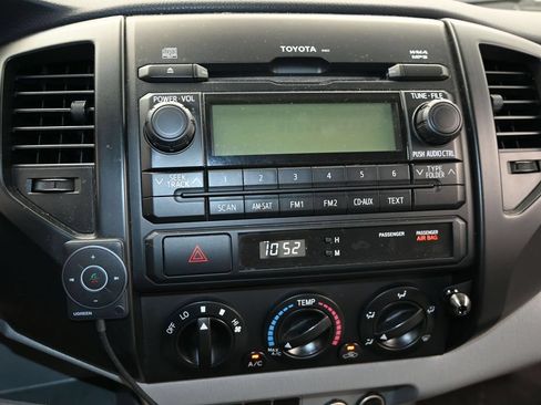 Used 2012 Toyota Tacoma 2WD Regular Cab image 14