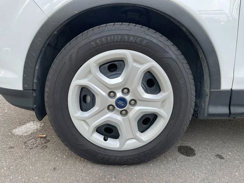 Used 2018 Ford Escape S image 25