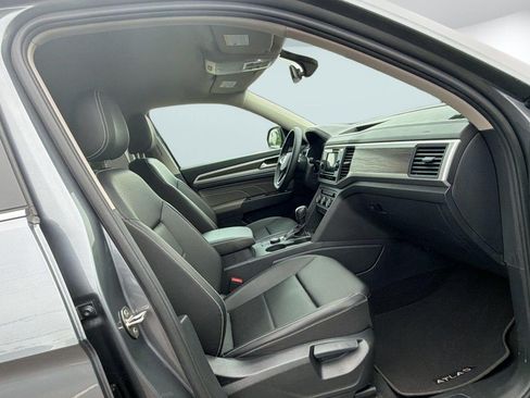 Certified 2023 Volkswagen Atlas SE AWD/4WD image 22