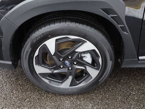 Certified 2025 Subaru Crosstrek 2.5i Limited AWD/4WD image 13