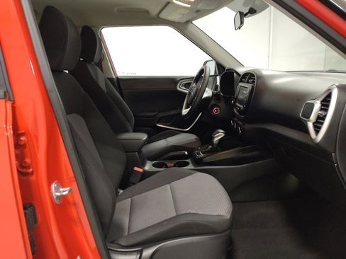 Used 2021 Kia Soul LX image 21
