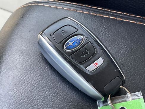 Used 2017 Subaru Crosstrek 2.0i Limited image 30