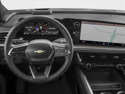 New 2026 Chevrolet Suburban LS image 4