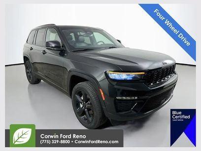 Used 2024 Jeep Grand Cherokee Limited w/ Black Appearance Package