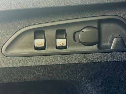 Used 2019 Mercedes-Benz GLC 43 AMG 4MATIC Coupe image 19