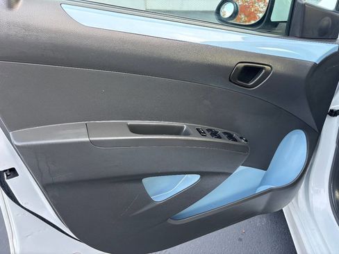 Used 2014 Chevrolet Spark LT image 18