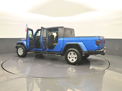 Used 2021 Jeep Gladiator Sport AWD/4WD image 47