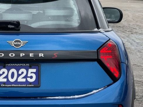 Used 2025 MINI Cooper S image 5