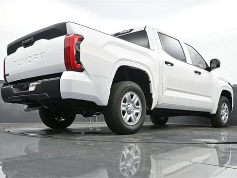 New 2026 Toyota Tundra SR image 24