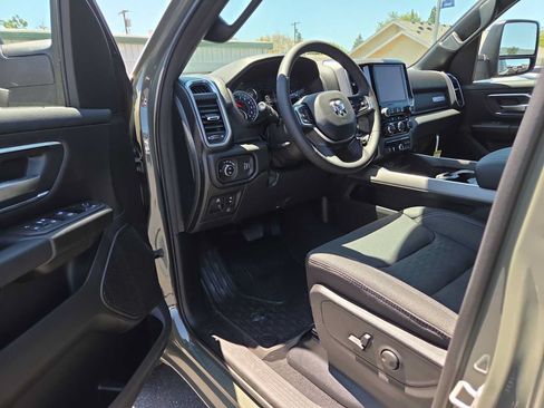 New 2026 RAM 1500 Big Horn AWD/4WD image 10