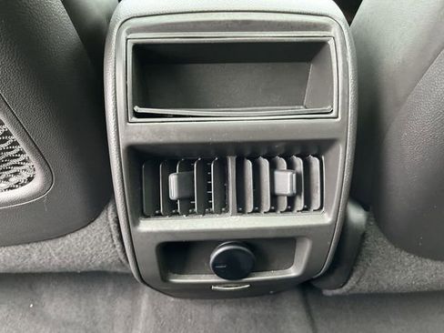 Used 2016 Cadillac SRX Luxury image 25