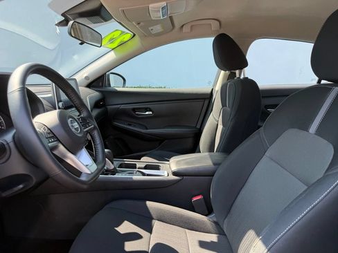Certified 2022 Nissan Sentra SV w/ Trunk Package FWD image 13