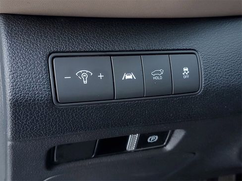 Certified 2023 Hyundai Santa Fe SEL image 12