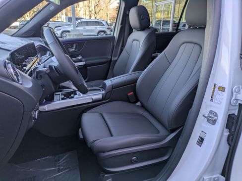 New 2026 Mercedes-Benz GLB 250 4MATIC image 15