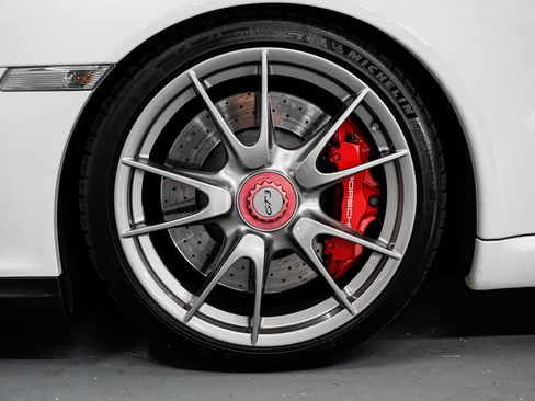 Used 2010 Porsche 911 GT3 RWD image 45