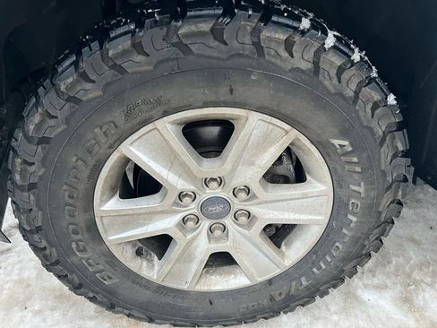 Used 2019 Ford F150 XLT w/ Equipment Group 301A Mid image 2