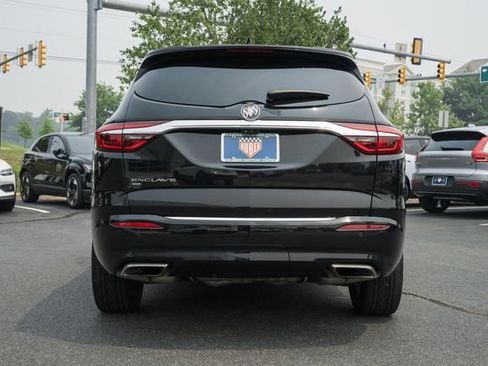 Used 2020 Buick Enclave Avenir w/ Avenir Technology Package AWD/4WD image 6