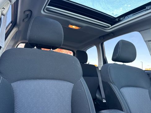 Used 2014 Subaru Forester 2.5i Premium w/ All-Weather Package image 17