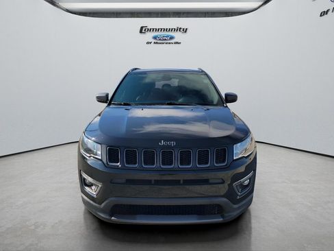 Used 2021 Jeep Compass Latitude image 2