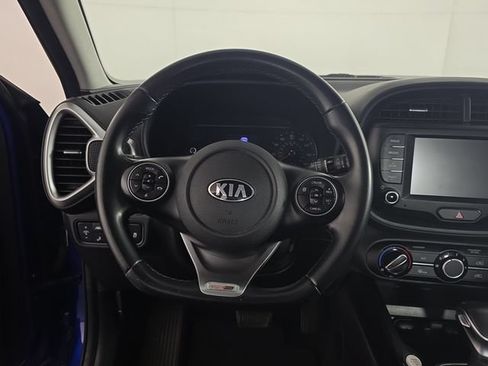 Used 2020 Kia Soul GT-Line w/ GT 2.0L Power Sunroof Package FWD image 12