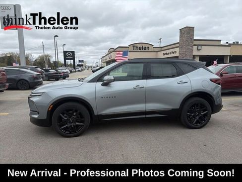 Used 2024 Chevrolet Blazer RS w/ Driver Confidence II Package AWD/4WD image 4