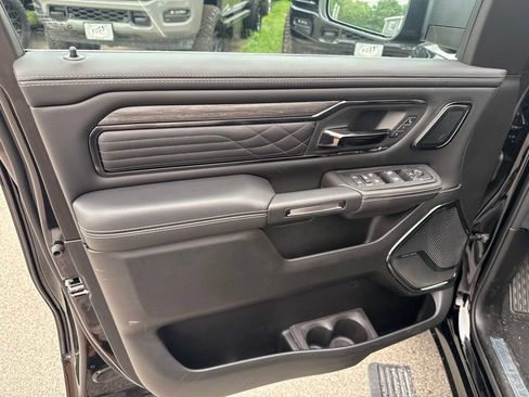 New 2026 RAM 1500 Limited AWD/4WD image 18