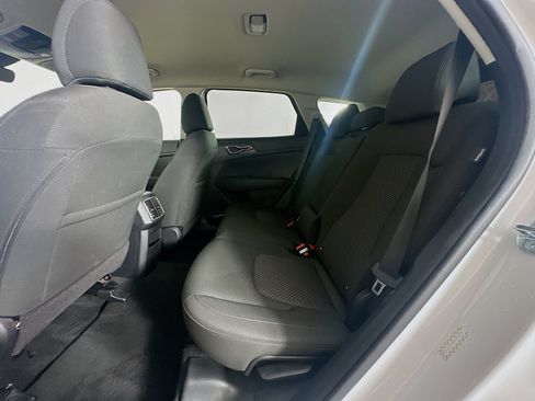 Used 2025 Kia Sportage LX AWD/4WD image 27