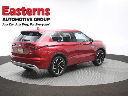 Used 2023 Mitsubishi Outlander SEL AWD/4WD image 43
