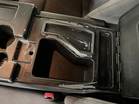 Used 2013 Ford F150 XLT w/ XLT Chrome Pkg image 23