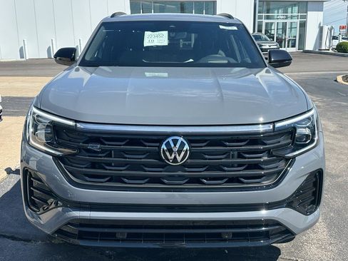 New 2026 Volkswagen Atlas Cross Sport SEL R-Line AWD/4WD image 5