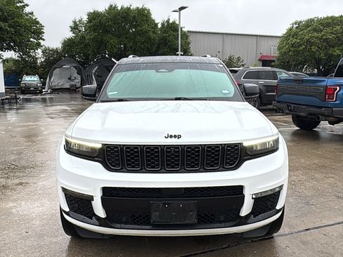 Used 2023 Jeep Grand Cherokee L Summit w/ High Altitude Package AWD/4WD image 2
