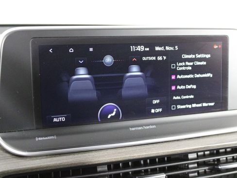 Used 2022 Kia Telluride SX w/ SX Prestige Package image 42