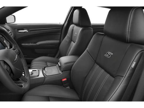 Used 2018 Chrysler 300 S w/ Safetytec Plus Group RWD image 12