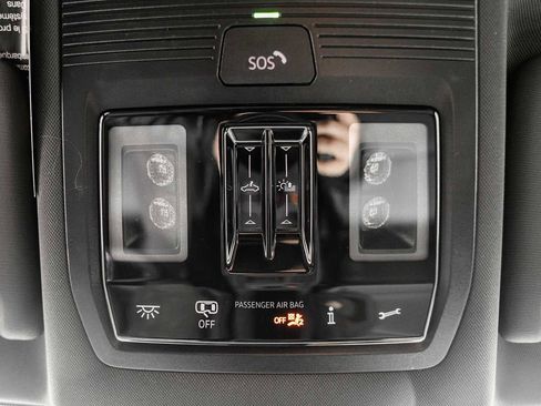 New 2026 Volkswagen Tiguan SE R-Line image 32