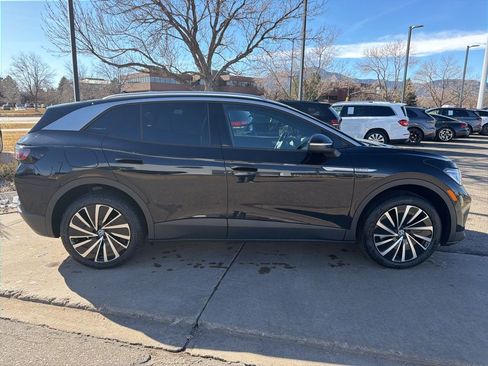 Certified 2023 Volkswagen ID.4 Pro S Plus image 6