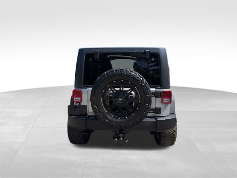 Used 2015 Jeep Wrangler Unlimited Sport w/ Quick Order Package 24S AWD/4WD image 4