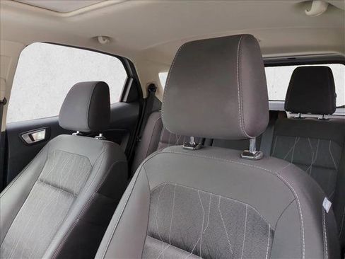 Used 2018 Ford EcoSport SE w/ SE Convenience Package image 25